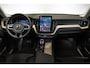 Volvo XC60 T6 Plug-in hybrid AWD Ultra Dark | Panoramadak | Verwarmbare voorstoelen+stuurwiel+achterbank | Premium audio by Harman Kardon | 360° Parkeercamera | Head-up display | Parkeersensoren voor + achter | Google infotainment