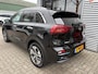 Kia Niro EV E-Niro DynamicPlusLine 64 kWh -SOH 100%-OPEN DAK-STOEL + STUURWIELVERWARMING-KEYLESS-CAMERA-APPLE CARPLAY/ANDROID AUTO-ETC.