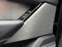 Land Rover Range Rover Velar 3.0 D275 AWD SE Panorama Meridian Dealer O.H