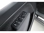 Volvo XC40 1.5 T4 Plug-in hybrid Plus Bright | stoel & stuur verwarming | H&K audio | Elek stoelen & Memory |