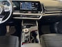 Kia Sportage 1.6 T-GDi Plug-in Hybrid AWD DynamicPlusLine | €5000,- showroomvoordeel! | Panoramadak | Stoel + Stuurverwarming | Elektrische achterklep | VOORRAAD MODEL! | €5000,- INRUILPREMIE | KIA LEIDERDORP 071-760 06 00