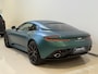 Aston Martin DB12 4.0 V8 | Coupe | Satin Racing Green | 21 velgen Satin Bronze | Incl. BPM