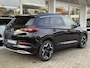 Opel Grandland 1.2 Turbo 130pk Automaat Ultimate | Climate & Cruise Control | Elektrische achterklep | Navigatie | Achteruitrijcamera | Winterpakket | Alcantara bekleding | 19" Lichtmetalen velgen