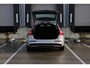 Volvo V60 T6 Plug-in hybrid AWD Plus Dark | Trekhaak | Verwarmbare voorstoelen+stuurwiel+achterbank | Premium audio by Harman Kardon | Verwarmbare voorruit | Rondom zichtcamera | 18 inch Lichtmetalen velgen |