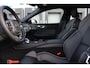 Volvo V60 T6 Plug-in hybrid AWD Plus Dark | Trekhaak | Verwarmbare voorstoelen+stuurwiel+achterbank | Premium audio by Harman Kardon | Verwarmbare voorruit | Rondom zichtcamera | 18 inch Lichtmetalen velgen |