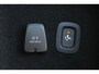 Volvo V60 T6 Plug-in hybrid AWD Plus Dark | Trekhaak | Verwarmbare voorstoelen+stuurwiel+achterbank | Premium audio by Harman Kardon | Verwarmbare voorruit | Rondom zichtcamera | 18 inch Lichtmetalen velgen |