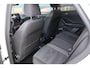 Volkswagen T-Roc 1.5 TSI 150pk DSG R-Line Business | Panoramadak | Black Style | Trekhaak Afneembaar | Stoelverwarming