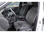 Volkswagen T-Roc 1.5 TSI 150pk DSG R-Line Business | Panoramadak | Black Style | Trekhaak Afneembaar | Stoelverwarming