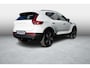 Volvo XC40 Plug-in Hybrid T5 Plus Dark | 360 camera | 20" velgen | Stoel- en stuurverwarming | Navigatie | Parkeersensoren voor + achter | Voorruitverwarming | Getint glas | Apple Carplay / Android Auto |