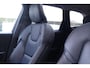 Volvo XC60 T6 Recharge AWD Ultimate Bright | Longe Range | Stoelverwarming | HUD | Leder | 360° Camera | H/K | Keyless