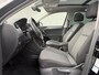 Volkswagen Tiguan 1.4 TSI eHybrid Life Automaat / Wegklapbare Trekhaak 1.800 Kg / Dealer Onderhouden / Panoramadak / Camera / Navigatie / ACC / Travel Assist / Dodehoek Detectie / Stoel & Stuurwielverwarming /