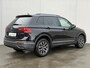 Volkswagen Tiguan 1.4 TSI eHybrid Life Automaat / Wegklapbare Trekhaak 1.800 Kg / Dealer Onderhouden / Panoramadak / Camera / Navigatie / ACC / Travel Assist / Dodehoek Detectie / Stoel & Stuurwielverwarming /