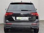 Volkswagen Tiguan 1.4 TSI eHybrid Life Automaat / Wegklapbare Trekhaak 1.800 Kg / Dealer Onderhouden / Panoramadak / Camera / Navigatie / ACC / Travel Assist / Dodehoek Detectie / Stoel & Stuurwielverwarming /
