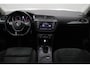Volkswagen Tiguan 1.4 TSI ACT Connected Series 2017 | Trekhaak | Massage Stoel | Airco | Panoramadak | Cruise Control Adaptief | Stoelverwarming | DAB Radio | Carplay | Achtreruitrij Camera | Navigatie | Boekjes | 2 Sleutels