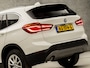 BMW X1 sDrive18i Sport 141Pk Automaat (NAVIGATIE, CLIMATE, PARKEERSENSOREN, SPORTSTOELEN, GETINT GLAS, CRUISE, XENON, NIEUWSTAAT)
