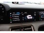 Porsche Taycan Cross Turismo 4 93 kWh 30.644 km! / SoH 94,1% / NL Auto! / NIEUWSTAAT! / Panoramadak / 360Camera / Passenger Display / Achterasbesturing / Matrix LED / 21'' / Adaptieve Stoelen / Luchtvering / Stoelventilatie / Dodehoek / Stu