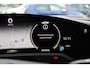 Porsche Taycan Cross Turismo 4 93 kWh 30.644 km! / SoH 94,1% / NL Auto! / NIEUWSTAAT! / Panoramadak / 360Camera / Passenger Display / Achterasbesturing / Matrix LED / 21'' / Adaptieve Stoelen / Luchtvering / Stoelventilatie / Dodehoek / Stu