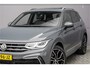 Volkswagen Tiguan 1.5 TSI R-Line Pano Elek. Stoel Trekhaak
