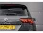 Volkswagen Tiguan 1.5 TSI R-Line Pano Elek. Stoel Trekhaak