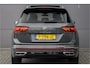 Volkswagen Tiguan 1.5 TSI R-Line Pano Elek. Stoel Trekhaak
