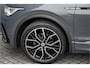 Volkswagen Tiguan 1.5 TSI R-Line Pano Elek. Stoel Trekhaak