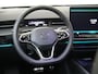 Volkswagen ID.7 Tourer Pro S Limited Edition | Achterbank in ongelijke delen neerklapbaar incl. middenarmsteun en doorlaadmogelijkheid | Afstandscontrolesysteem (Front Assist), met voetgangers- en fietsersherkenning | Airconditioning automatisch, 2-zone (Climatronic)