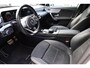 Mercedes-Benz A-klasse 250 e Premium AMG FULL-LED WIDESCREEN SFEERVERL. NIGHTPAKKET LEER/ALCANTARA  STOELVERW. CARPLAY CAMERA 2XPDC 18''LMV