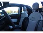 Fiat 500C 1.0 72PK HYbrid DOLCEVITA CABRIO | ELEKRISCH BEDIENBAAR CABRIODAK | CLIMATE CONTROL | DAB+ RADIO | CRUISE CONTROL | HALF STOF HALF LEDEREN BEKLEDING | 15"LICHT METALEN VELGEN | LED DAGRIJ VERLICHTING |