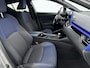 Toyota C-HR 1.8 Hybrid Bi-Tone Plus | Stuur en stoelverwarming | Dode hoeksensor | Navigatie