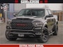 Dodge Ram SPORT | 5.7 V8 4x4 HEMI | PANORAMA DAK | GROOTSCHEM 12 INCH | LPG | Diamond Black Pearl | CREW CAB | DUBBELE CABINE | 5 PERSOONS | DC | VOORRAAD NR 2559 - 3308