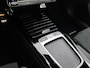 Mercedes-Benz CLA 180 Star Edition AMG Line Plus | Parkeerpakket met 360°-camera | Head-up display | Voorstoelen met Memory | Dodehoekassistent | Antidiefstalpakket GUARD 360° Plus | Draadloos oplaadsysteem voor Smartphone |