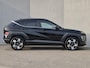 Hyundai Kona 1.6 GDI HEV Comfort Smart Automaat / Stuur- & Stoel verwarming / Achteruitrijcamera / Apple Carplay Android Auto / Keyless Entry/Start / Adaptief cruise control / Draadloze telefoon lader / Climate control /