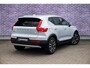 Volvo XC40 1.5 T4 Recharge Inscription | Panoramadak | Donker Glas | Stoel en Stuurverwarming | Navigatie | Parkeer Camera |