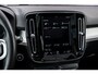 Volvo XC40 1.5 T4 Recharge Inscription | Panoramadak | Donker Glas | Stoel en Stuurverwarming | Navigatie | Parkeer Camera |