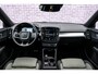 Volvo XC40 1.5 T4 Recharge Inscription | Panoramadak | Donker Glas | Stoel en Stuurverwarming | Navigatie | Parkeer Camera |