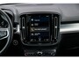 Volvo XC40 1.5 T4 Recharge Inscription | Panoramadak | Donker Glas | Stoel en Stuurverwarming | Navigatie | Parkeer Camera |