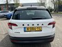 Skoda Karoq 1.0 TSI Style Bus. NAV CAMERA CARPLAY LED.