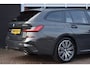 BMW 3-Serie Touring 330e Plugin Hybrid 292PK Aut M-Sport | Panodak | Dravitgrau Individual | Trekhaak | Leder | Incl. garantie