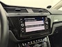 Volkswagen Touran 1.5 TSI Highline 7p | Trekhaak | Adaptive Cruise | Camera | Stoel-/Stuurverw. | CarPlay