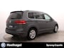 Volkswagen Touran 1.5 TSI Highline 7p | Trekhaak | Adaptive Cruise | Camera | Stoel-/Stuurverw. | CarPlay