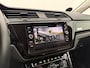 Volkswagen Touran 1.5 TSI Highline 7p | Trekhaak | Adaptive Cruise | Camera | Stoel-/Stuurverw. | CarPlay