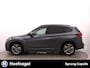 BMW X1 XDrive25e M Sport High Executive | Trekhaak | Schuifdak | HeadUp Display | Adaptive Cruise | Camera | Stoelverwarming