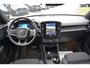 Volvo EX40 Extended Range 252PK Plus 82 kWh | Trekhaak | Elektr. Stoel | Camera | Stuurverwarming | ACC