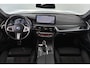 BMW 5-Serie 545e xDrive M Sport Harman Kardon Schuif-/Kanteldak Achterasbesturing 20" SOH 98%