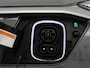Hyundai Kona Electric EV Premium 64 kWh | SOH 100% | 3 Fase | Stoelventilatie | Head-Up | Leder | Adaptive cruise | Carplay | Stoelverwarming | Navigatie | Keyless | Climate control