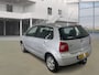 Volkswagen Polo 1.4-16V Highline/ LAAG KM/ ZEER NETJES/ SCHERM
