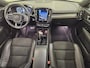 Volvo XC40 1.5 T2 R-Design | Keyless entry/start | Adaptief | BLIS | Stoelverwarming/stuurverwaring | 20"velgen | Extra getint glas | Apple carplay/android auto | Volvo on Call |