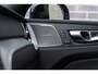 Volvo XC60 2.0 T8 Plug-in hybrid AWD Plus Black Edition | PHEV | Panoramadak | Achteruitrijcamera | Harman Kardon Audio | Lichtmetalen Velgen 21 inch | Sportstoelen | Keyless Entry | Stuur- / Stoelverwarming | Keyless | Navigatie | Apple Carplay | Android Auto