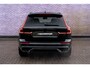 Volvo XC60 2.0 T8 Plug-in hybrid AWD Plus Black Edition | Facelift | Panoramadak | Achteruitrijcamera | Harman Kardon Audio | Lichtmetalen Velgen 21 inch | Sportstoelen | Keyless Entry | Stuur- / Stoelverwarming | Keyless | Navigatie | Apple Carplay | Android Auto