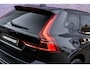 Volvo XC60 2.0 T8 Plug-in hybrid AWD Plus Black Edition | PHEV | Panoramadak | Achteruitrijcamera | Harman Kardon Audio | Lichtmetalen Velgen 21 inch | Sportstoelen | Keyless Entry | Stuur- / Stoelverwarming | Keyless | Navigatie | Apple Carplay | Android Auto